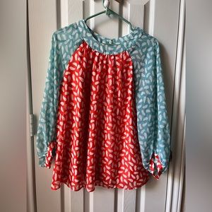 Luxurious, lined Boden blouse. Size UK12 /US8 with 3/4 cuffed sleeves.